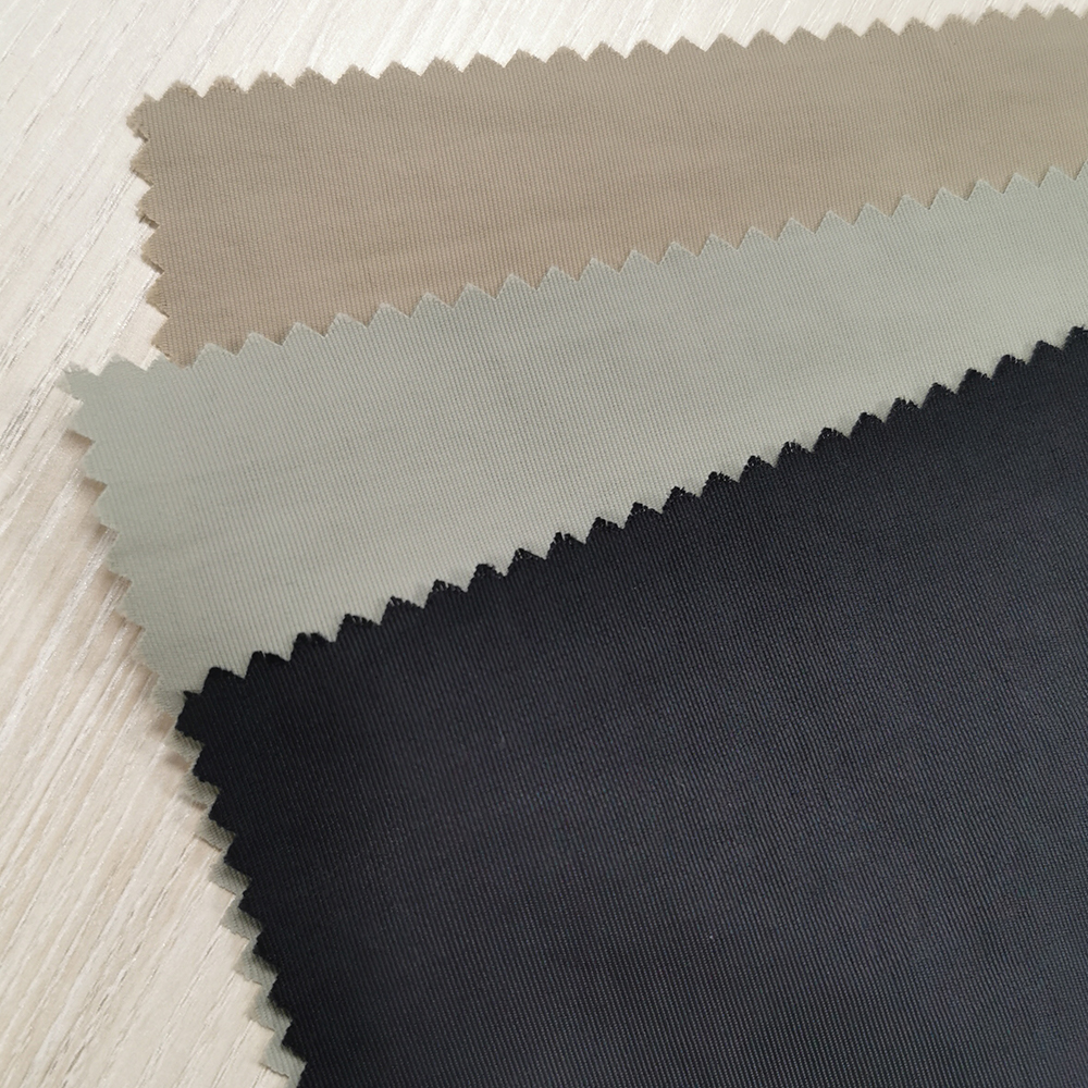 Taslon impermeabile a righe resistenti in nylon 320D al 100%.